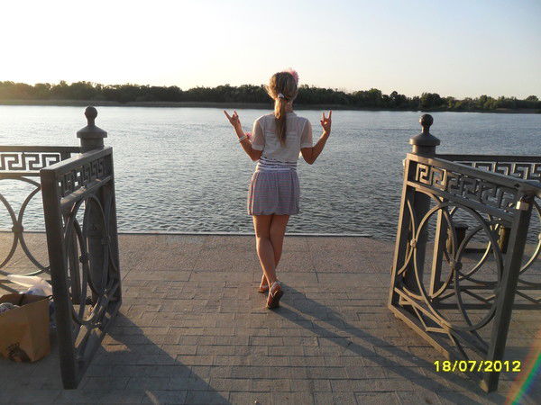 Вероничка_ Клубничка:)