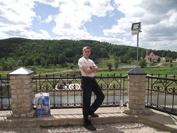 Владимир Сладков