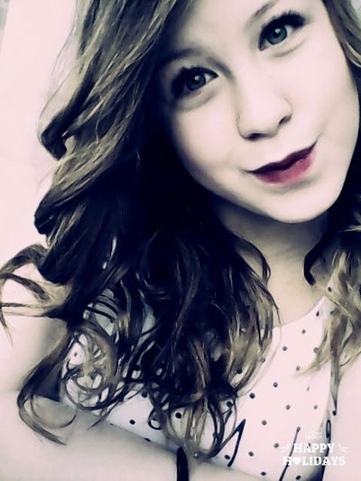 Валюша Мельникова