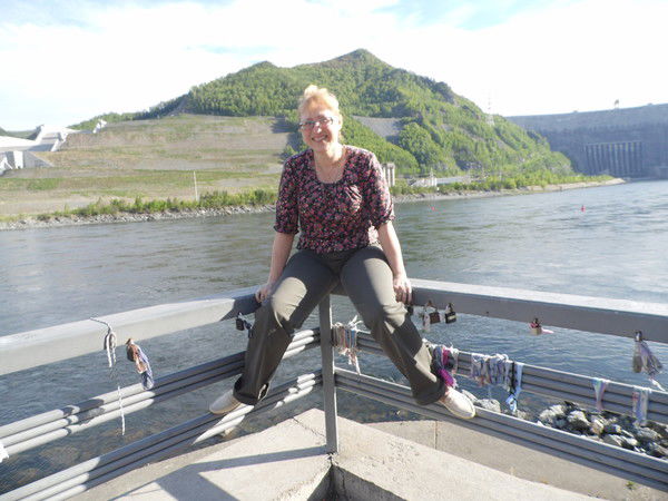 Лариса Шубина