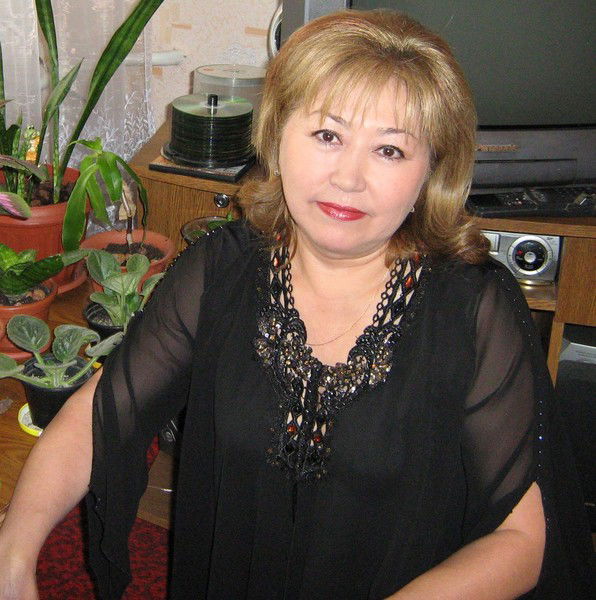 Бибинур Алдибекова