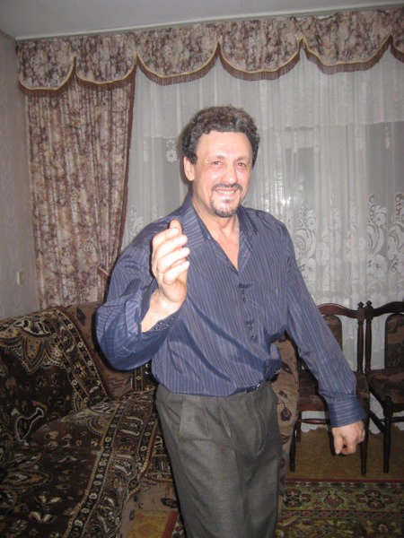 Николай Кононов
