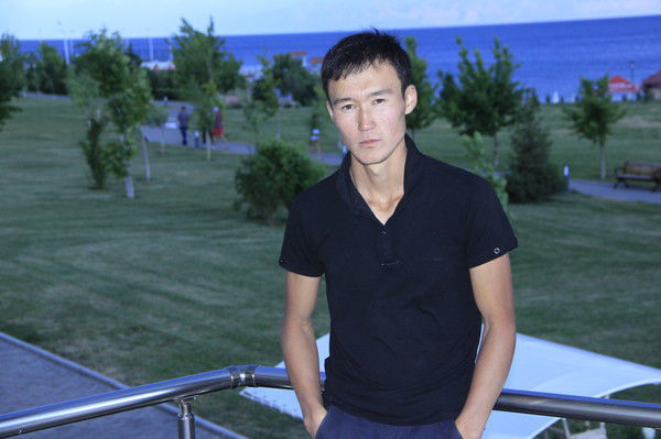 Улан Туратбеков