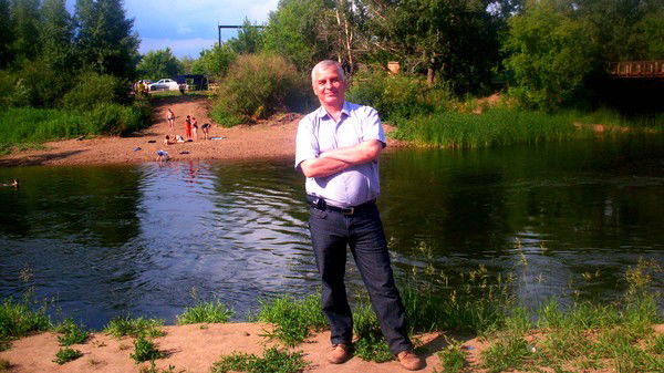 Валерий Неверов