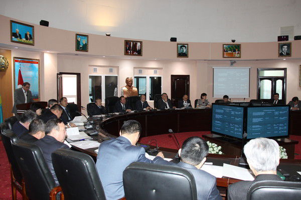 Мкту - Сенат Сенат