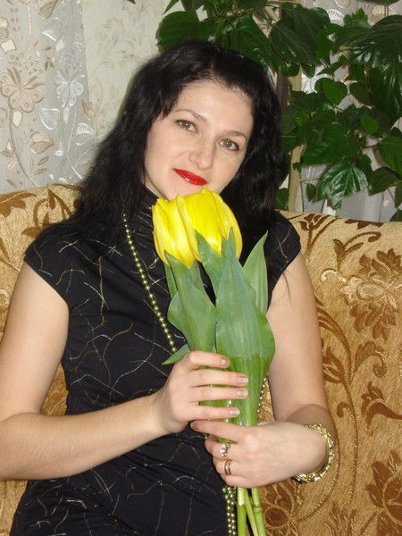 Александра Литвинова