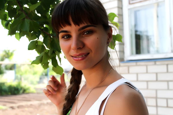 Лариса ********