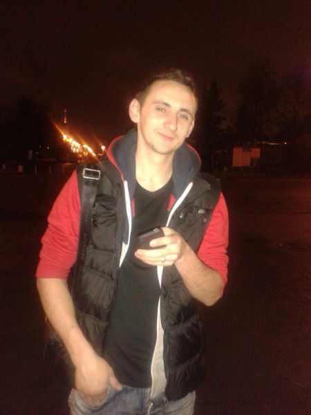 Андрей Любит Вас.