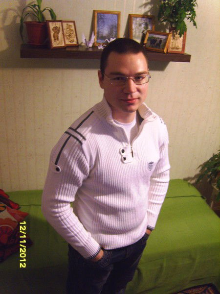 Александр Васильев