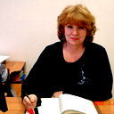 Елена Тютюнникова