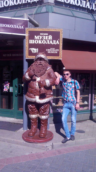 Виктор Набережнов