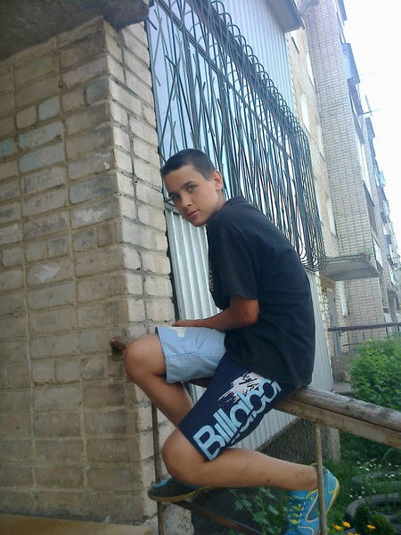 Дмитрий Попов