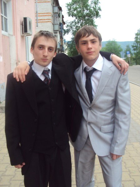 Максим Анфиногенов