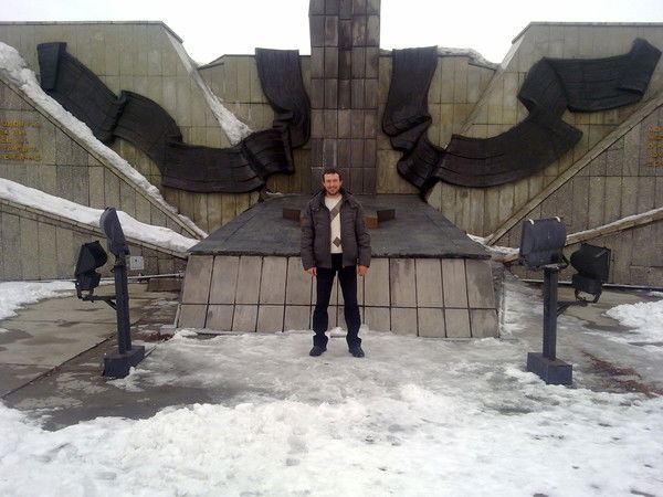 Александр Грузинов