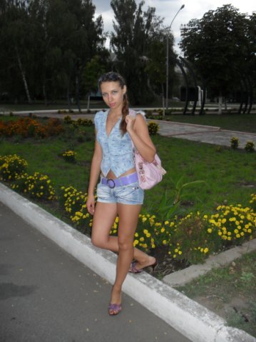 Вика Сотникова