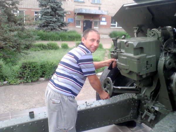 Владимир Кенарь