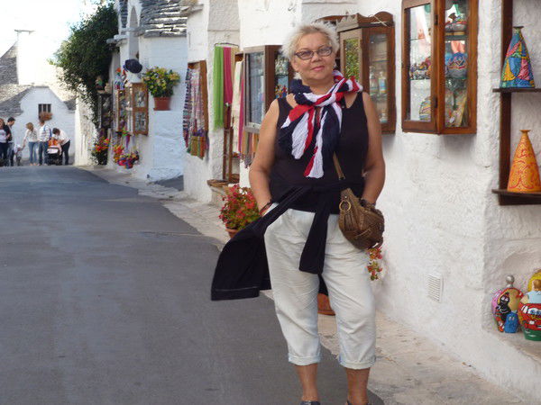 Роза Бовина