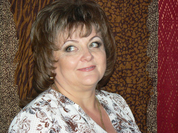 Неоніла Харчук