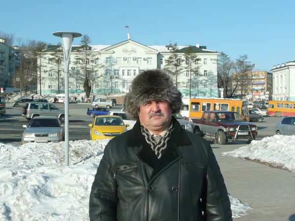 Василий Манаев