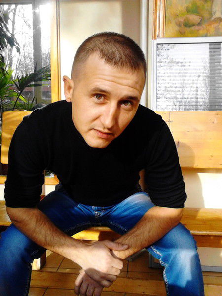 Денис Мельников