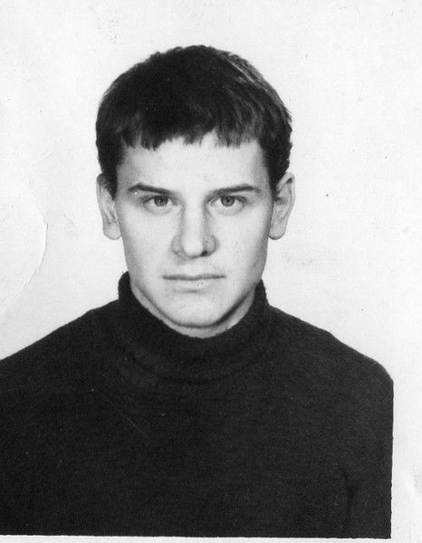 Женя Иванов