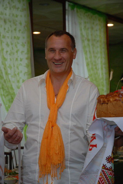 Олег Сердюков