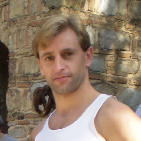 Руслан Чолак