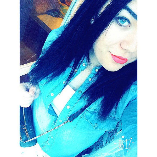 Александра Шарк