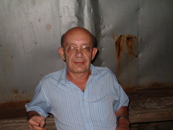 Михаил Мельник