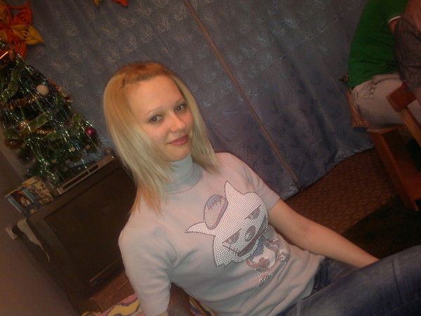 Юля Зиборова