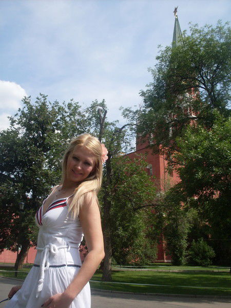 Лена Бредихина