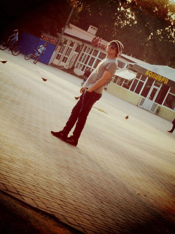 Гамид Хуршидов