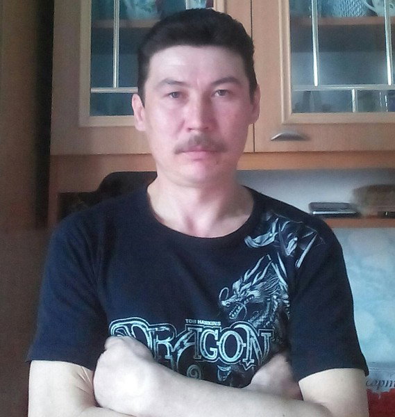 Александр Ефимов