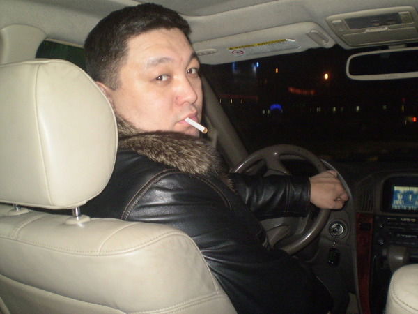 Азамат Мухамедиев