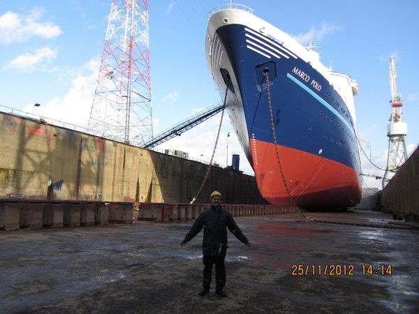 Алексей Харитонов