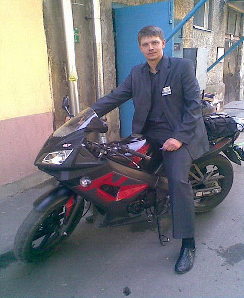 Владимир Елин