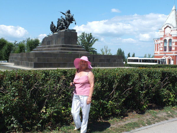 Любовь Анучина