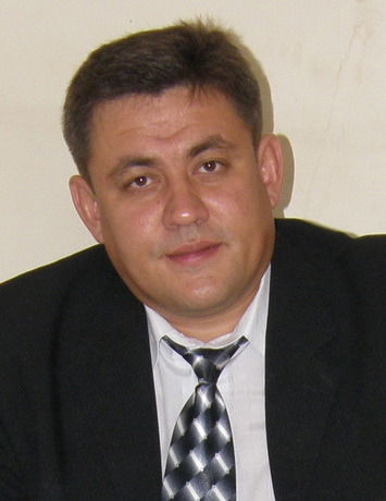 Азат Ахмадуллин