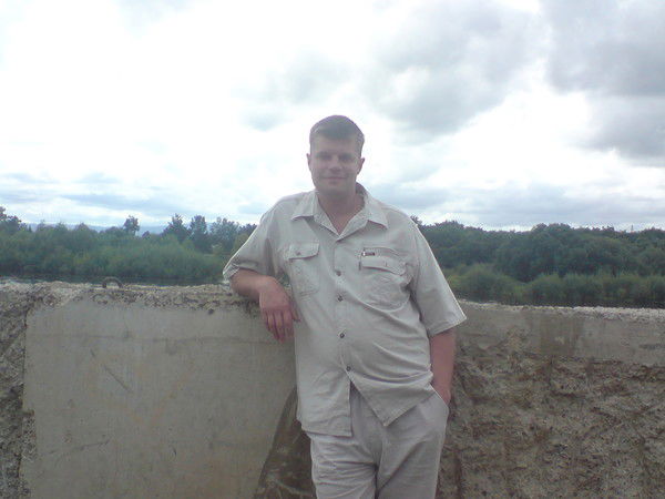 Олег Липатов