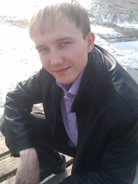 Санёк Константинов