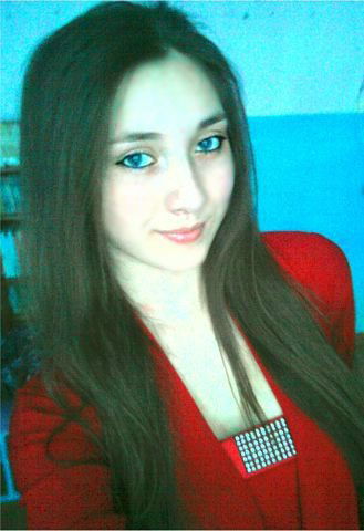 **алена Угарова**