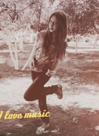 Яна Евстигнеева