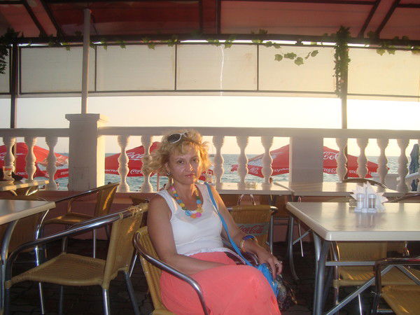 Елена Севрюкова