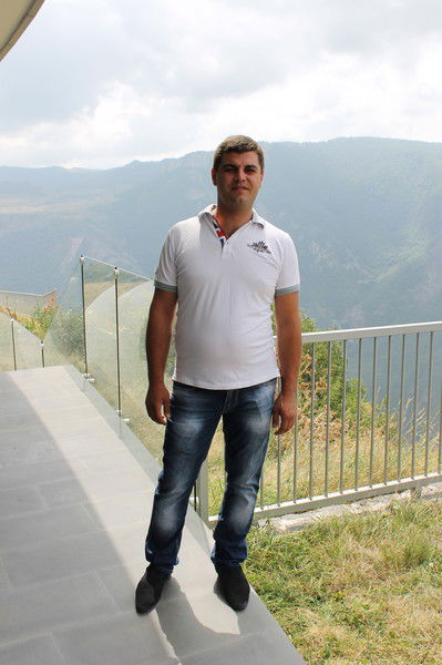 Артак Саргсян