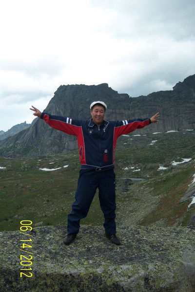 Антон Саражаков