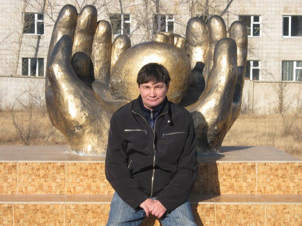 Андрей Волгин