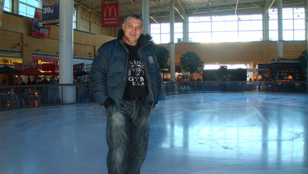 Александр Сыроватский