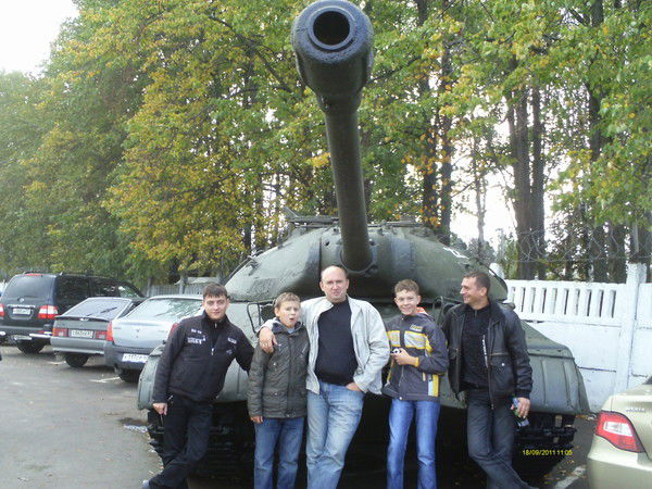 Рома Баннов