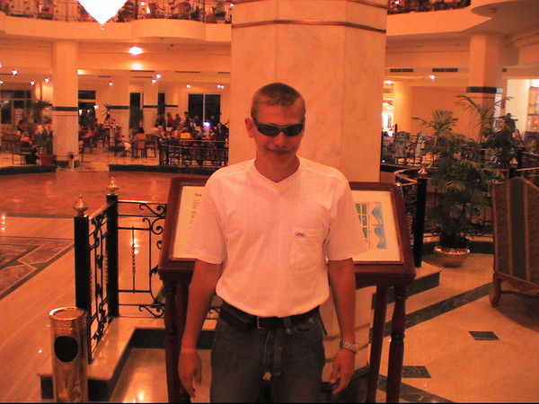 Александр Рощупкин