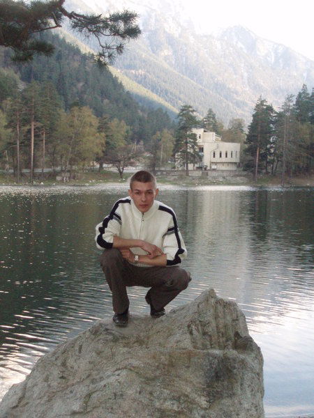 Александр Иванов